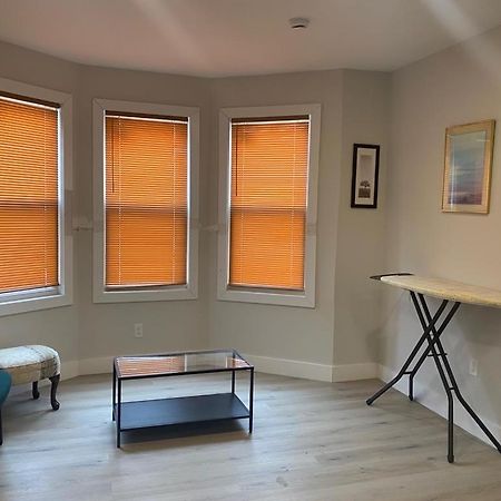 King Suite 8Mins To Newark Airport Екстер'єр фото